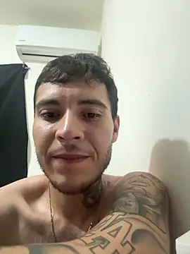 skrfazee online show from April 26, 2026, 6:11 am