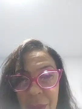 Ragnia Duxx online show from July 26, 2026, 6:10 am