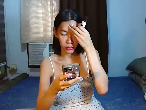 1perfectmodel online show from November 9, 2025, 1:04 am