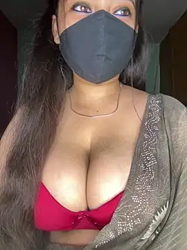 Naughty pooja44 online show from May 21, 2026, 6:37 pm