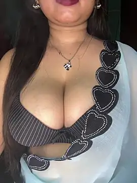 Naughty pooja44 online show from July 26, 2026, 6:48 pm