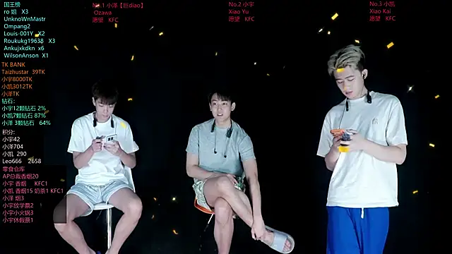 Snapshot of lucky-love888 chatting on June 29, 2026, 12:27 pm lucky-love888 online show from June 29, 2026, 12:27 pm