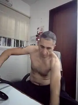 Alejandro83bsf online show from June 13, 2026, 10:13 am