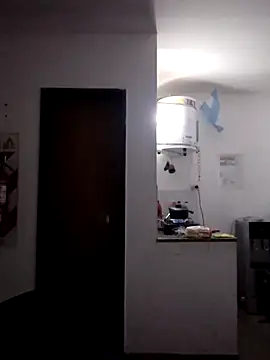 Alejandro83bsf online show from July 20, 2026, 2:26 am
