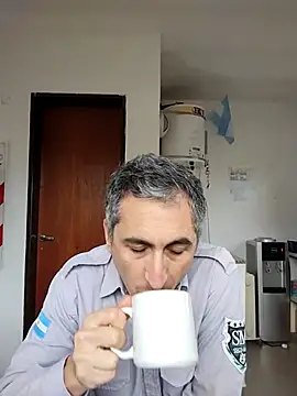 Alejandro83bsf online show from July 31, 2026, 8:19 pm