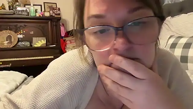 InnocentBasin19 online show from April 29, 2026, 3:27 pm