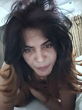 Snapshot of SexyShila-97 chatting on July 12, 2026, 12:01 am SexyShila-97 online show from July 12, 2026, 12:01 am