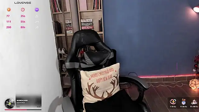 Snapshot of alessia_anderson chatting on December 21, 2025, 9:05 am alessia anderson online show from December 21, 2025, 9:05 am