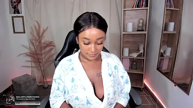 Snapshot of alessia_anderson chatting on February 13, 2026, 4:19 am alessia anderson online show from February 13, 2026, 4:19 am