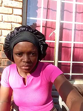Snapshot of DarkPearl_20 chatting on May 26, 2026, 7:04 am DarkPearl 20 online show from May 26, 2026, 7:04 am