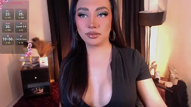 Snapshot of LoveMarie69xoxo chatting on June 13, 2026, 2:59 pm LoveMarie69xoxo online show from June 13, 2026, 2:59 pm