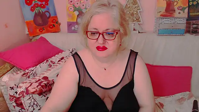 Snapshot of Maturelove_xxx chatting on May 19, 2026, 6:58 pm Maturelove xxx online show from May 19, 2026, 6:58 pm