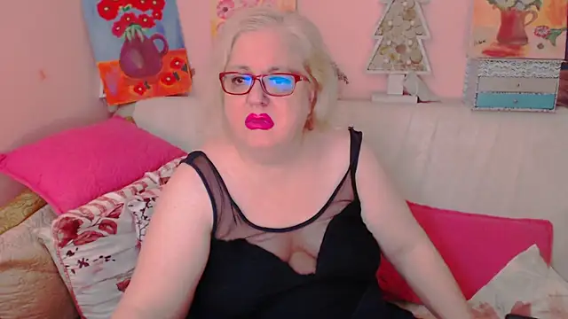 Maturelove xxx online show from July 17, 2026, 7:19 pm