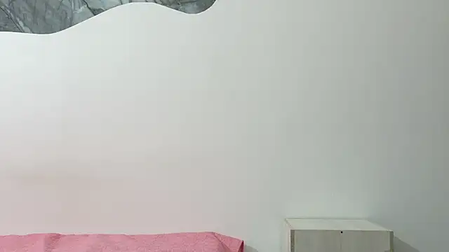 Snapshot of cameronsilverman chatting on June 16, 2026, 7:49 pm cameronsilverman online show from June 16, 2026, 7:49 pm