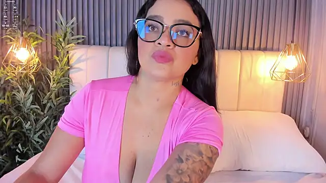 MadisonSoler online show from June 7, 2026, 11:47 am