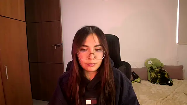 Snapshot of abbyyandmaxx chatting on July 9, 2026, 8:46 pm abbyyandmaxx online show from July 9, 2026, 8:46 pm