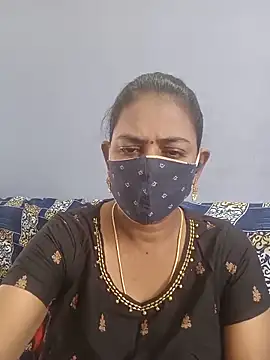 Snapshot of cathrine92 chatting on June 9, 2026, 6:14 am cathrine92 online show from June 9, 2026, 6:14 am