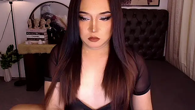 Snapshot of Sensual_Ekang chatting on July 16, 2026, 6:36 pm Sensual Ekang online show from July 16, 2026, 6:36 pm