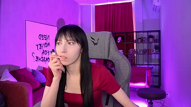 Snapshot of SeraphineSparda chatting on June 30, 2026, 12:39 pm SeraphineSparda online show from June 30, 2026, 12:39 pm