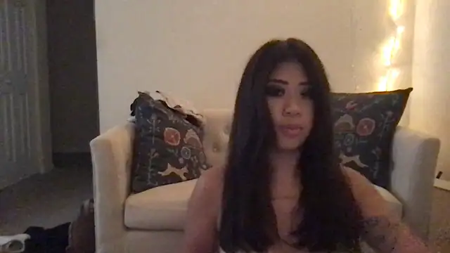 Snapshot of kittycat4810 chatting on June 1, 2026, 8:05 am kittycat4810 online show from June 1, 2026, 8:05 am