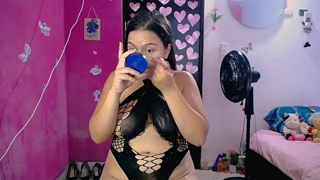 Kiara tits online show from July 2, 2026, 10:38 pm