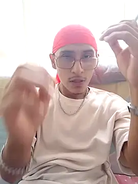 Lil black009 online show from May 11, 2026, 2:23 pm