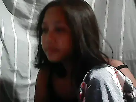 Snapshot of Yours_AsianPinayGirl18 chatting on June 21, 2026, 9:56 am Yours AsianPinayGirl18 online show from June 21, 2026, 9:56 am