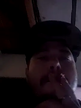 Gurthbaby420 online show from May 2, 2026, 2:27 am