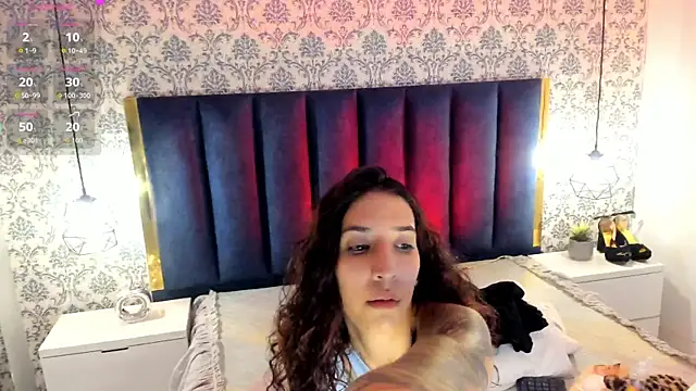 Snapshot of Irelia_1 chatting on May 18, 2026, 7:52 pm Irelia 1 online show from May 18, 2026, 7:52 pm