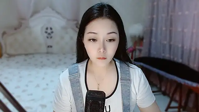 Snapshot of Amy-cnbaby chatting on July 20, 2026, 1:31 am Amy-cnbaby online show from July 20, 2026, 1:31 am