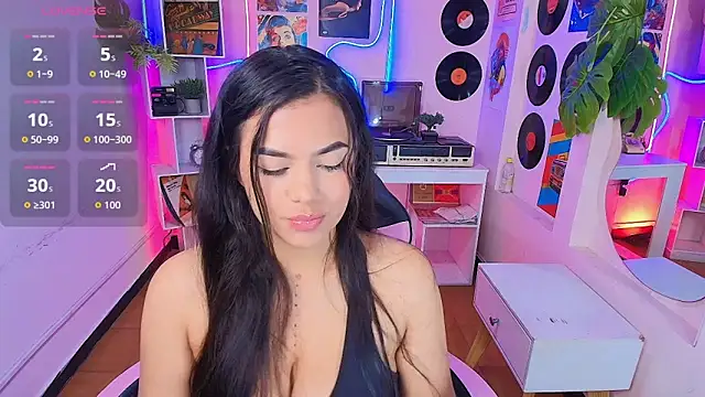 Snapshot of Duulce_mia chatting on June 5, 2026, 11:16 am Duulce mia online show from June 5, 2026, 11:16 am