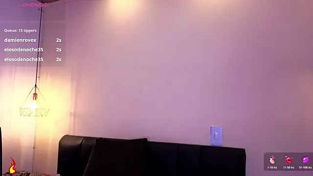 Snapshot of Chloe_monroee chatting on June 18, 2026, 9:14 am Chloe monroee online show from June 18, 2026, 9:14 am