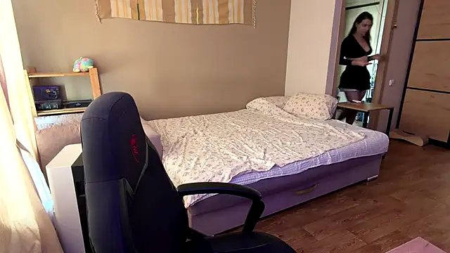 Snapshot of Stella_Rass chatting on July 10, 2026, 5:01 am Stella Rass online show from July 10, 2026, 5:01 am