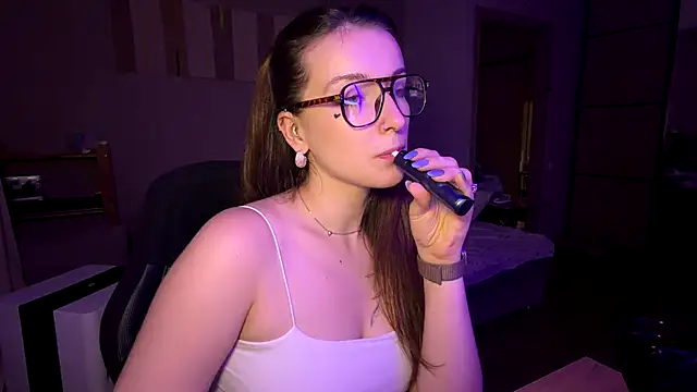 Snapshot of Stella_Rass chatting on July 16, 2026, 4:24 pm Stella Rass online show from July 16, 2026, 4:24 pm