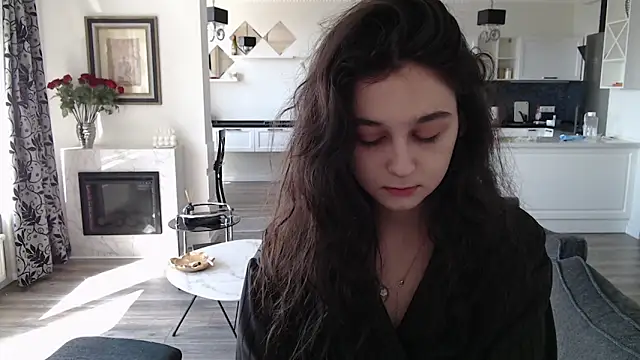Snapshot of cute_lilia chatting on May 5, 2026, 7:16 am cute lilia online show from May 5, 2026, 7:16 am