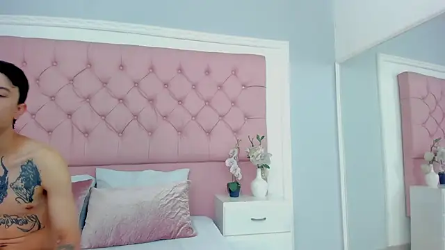 Snapshot of SarahDoll__ chatting on June 25, 2026, 1:48 pm SarahDoll online show from June 25, 2026, 1:48 pm
