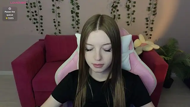 Snapshot of Eva_Th0mpson chatting on July 9, 2026, 12:58 am Eva Th0mpson online show from July 9, 2026, 12:58 am