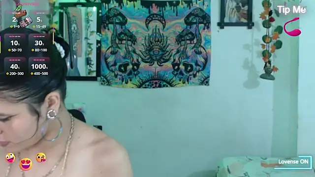 Snapshot of bastethott chatting on July 8, 2026, 7:35 am bastethott online show from July 8, 2026, 7:35 am