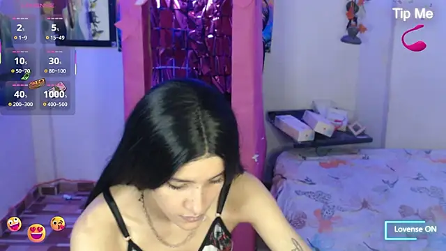 Snapshot of bastethott chatting on July 10, 2026, 11:07 pm bastethott online show from July 10, 2026, 11:07 pm