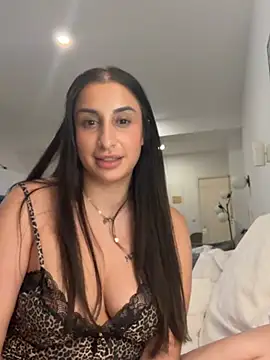 Snapshot of its_Jasmxn chatting on July 26, 2026, 7:54 pm its Jasmxn online show from July 26, 2026, 7:54 pm