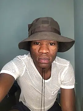 thandolezwe1 online show from May 11, 2026, 7:22 pm