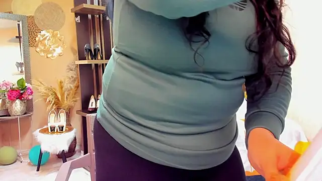 Snapshot of BBWLuxuryMuse chatting on May 9, 2026, 11:59 am BBWLuxuryMuse online show from May 9, 2026, 11:59 am