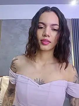 Snapshot of VeroJenkins_ chatting on July 17, 2026, 12:01 pm VeroJenkins online show from July 17, 2026, 12:01 pm