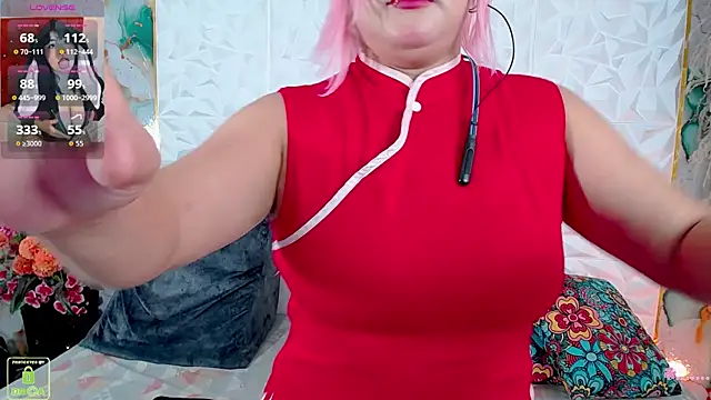 Snapshot of Azumi_Cosplay_ chatting on July 24, 2026, 1:58 am Azumi Cosplay online show from July 24, 2026, 1:58 am