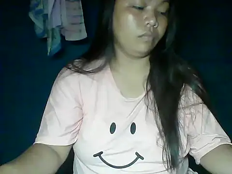 MommyKaye30 online show from June 8, 2026, 5:35 pm