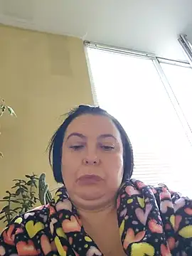 Snapshot of EmmaEmmy40 chatting on July 14, 2026, 4:34 pm EmmaEmmy40 online show from July 14, 2026, 4:34 pm