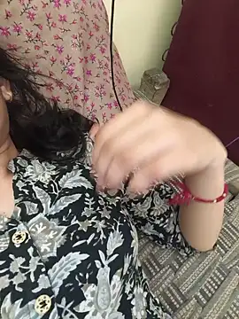zoya baby  online show from July 28, 2026, 7:39 pm