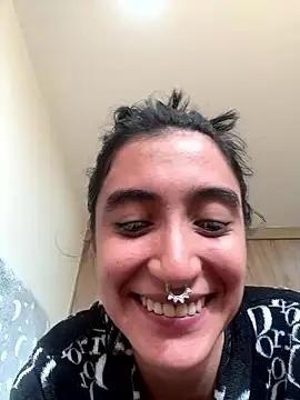 Snapshot of Lunapage_ chatting on June 21, 2026, 12:52 pm Lunapage online show from June 21, 2026, 12:52 pm