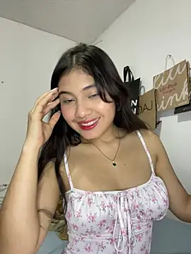 Xaannder online show from June 26, 2026, 3:22 am