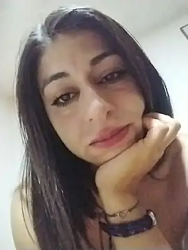 Snapshot of arianna_rouse_ chatting on June 25, 2026, 2:11 am arianna rouse online show from June 25, 2026, 2:11 am